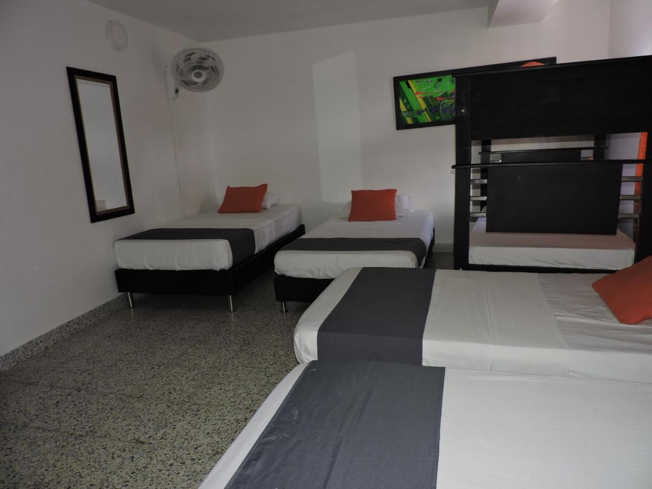 Hotel Jc 43 Medellin Luaran gambar