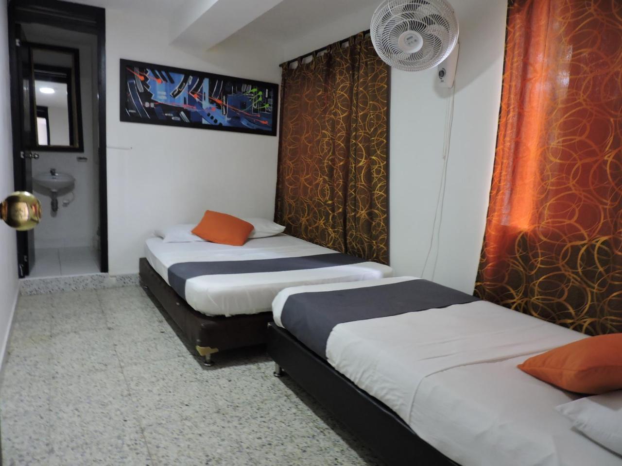 Hotel Jc 43 Medellin Luaran gambar